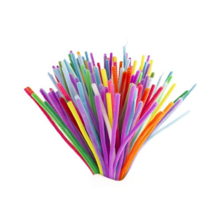 Ručně vyráběná sada na čištění dýmek pro vlastní potřebu